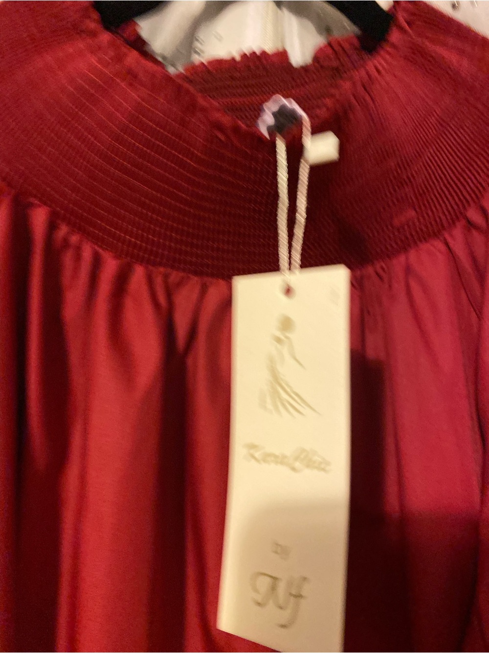 KARA CHIC BY NF NWT PLUS SIZE FITS MOST TIERED SLEEVES ON/OFF SHOULDER  TOP - Picture 3 of 5